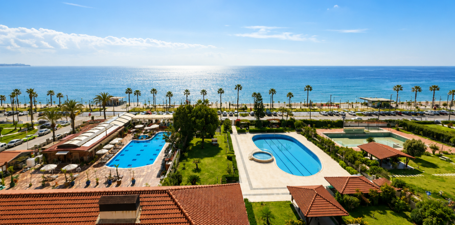 3+1 Lejlighed  i Konyaalti, Antalya, Tyrkiet Nr. 238167