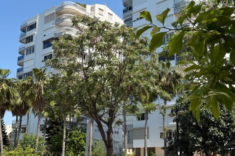 Аренда квартиры  в Ларе, Анталье, Турция 3+1, 160м2, №238306 – фото 4