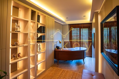 Продажа виллы  в Бююкчекмедже, Стамбуле, Турция 4+2, 406м2, №238778 – фото 6