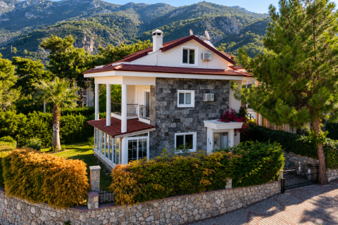 4+1 Villa  i Fethiye, Mugla, Tyrkia Nr. 238209
