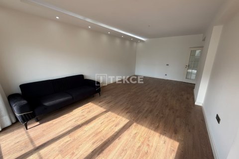 3+1 Wohnung in Bueyuekcekmece, Istanbul, Türkei Nr. 238547 - 12