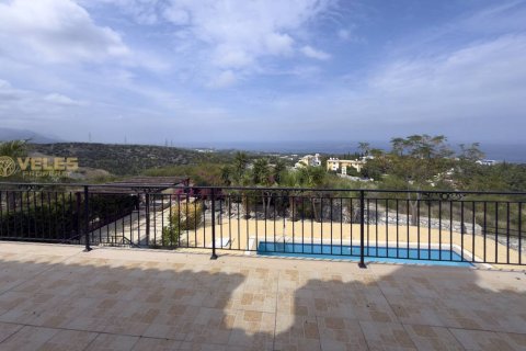 3+1 Villa  i Arapkoy, Girne,  Nr. 238213 - 13