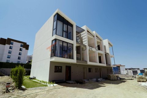 Villa  4+1  İstanbul, Türkiye №177616