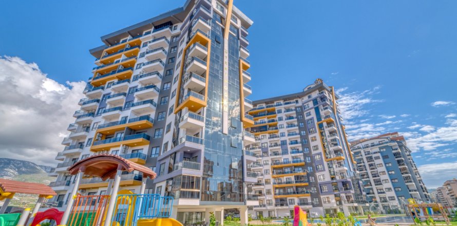 1+1 Lägenhet i Mahmutlar, Antalya, Turkiet Nr. 238093
