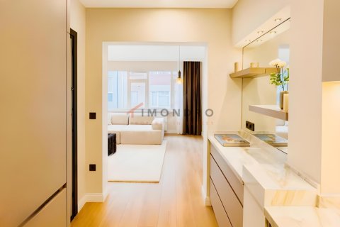 1+1 Wohnung in Sisli, Istanbul, Türkei Nr. 238692 - 12