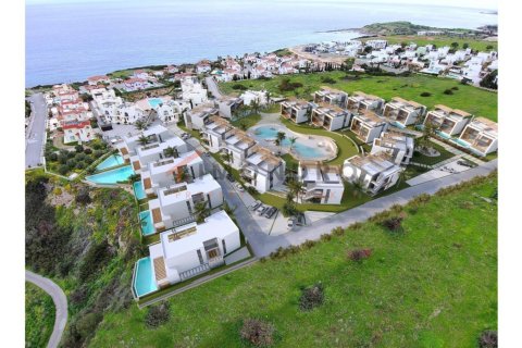 2+1 Villa in Bahceli, Girne, Northern Cyprus No. 192255