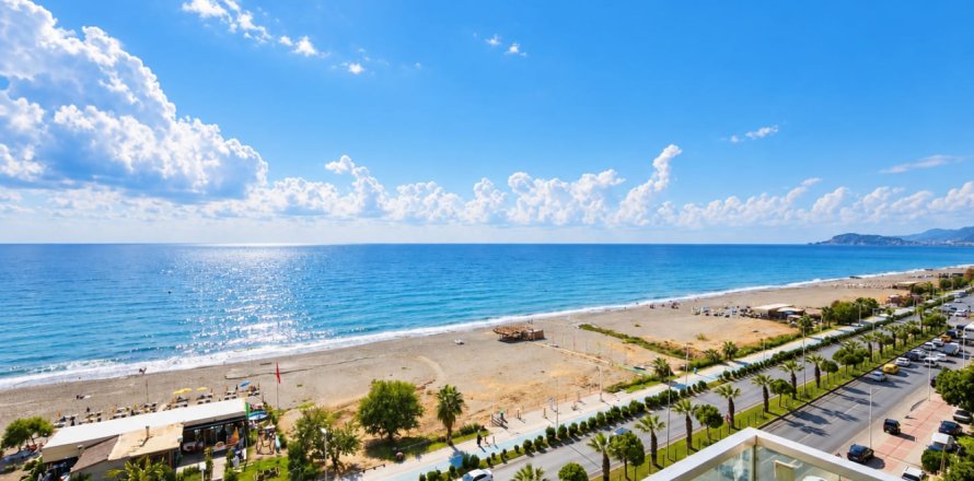 2+1 Lejlighed  i Mahmutlar, Antalya, Tyrkiet Nr. 238182