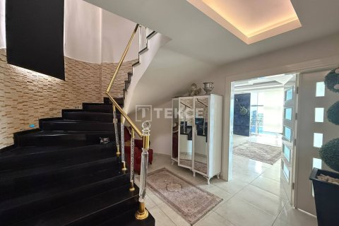 4+1 Villa in Alanya, Antalya, Türkei Nr. 238726 - 16
