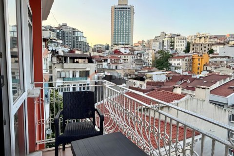 آپارتمان در Beyoglu،  Istanbul ، ترکیه 2 خوابه ، 128 متر مربع.  شماره 238540 - 3