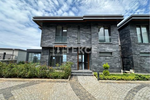 Villa for sale in Trabzon, Turkey, 5 bedrooms, 335m2, No. 238667 – photo 2