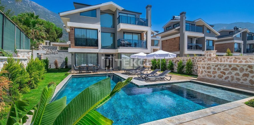 3+1 Villa in Fethiye, Mugla, Turkey No. 238132