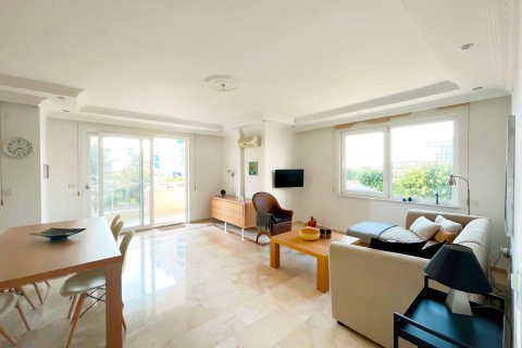 2+1 Lejlighed i Mahmutlar, Antalya, Tyrkiet Nr. 238824 - 3