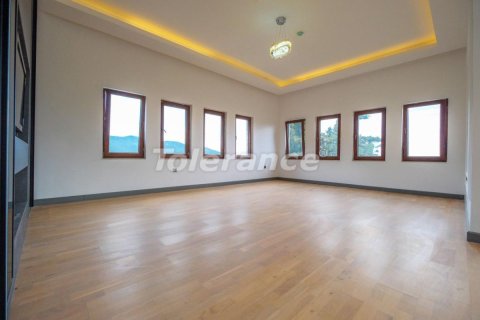 Продажа отеля  в Кемере, Анталье, Турция, 1628м2, №238579 – фото 13