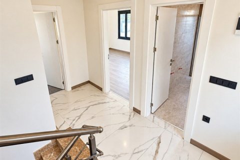 Продажа виллы  в Каргыджаке, Аланье, Анталье, Турция 3 комн., 254м2, №238749 – фото 7