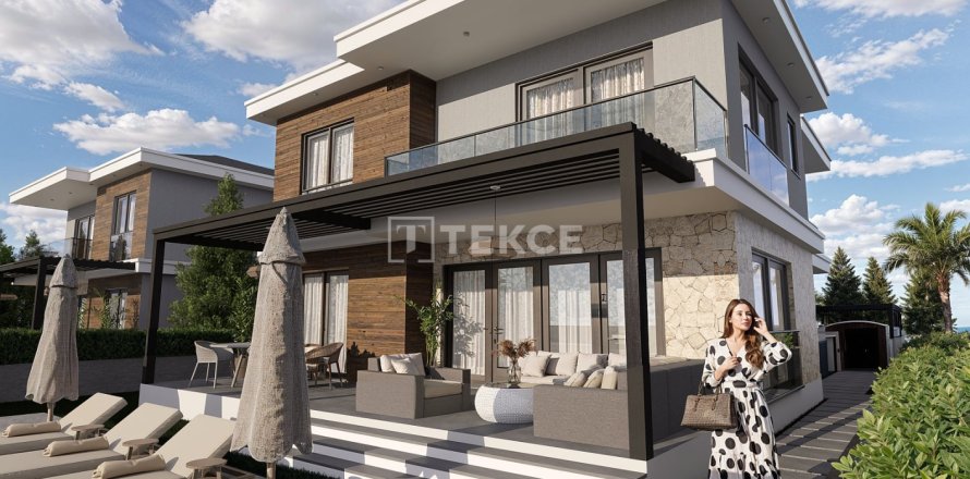 4+1 Villa in Fethiye, Mugla, Turkey No. 194022