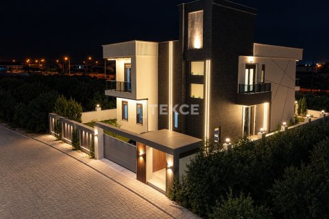 4+1 Villa  i Dosemealti, Antalya, Tyrkia Nr. 238800 - 2