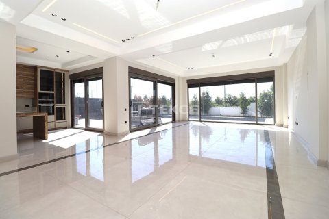 4+1 Villa  i Dosemealti, Antalya, Tyrkia Nr. 238800 - 21