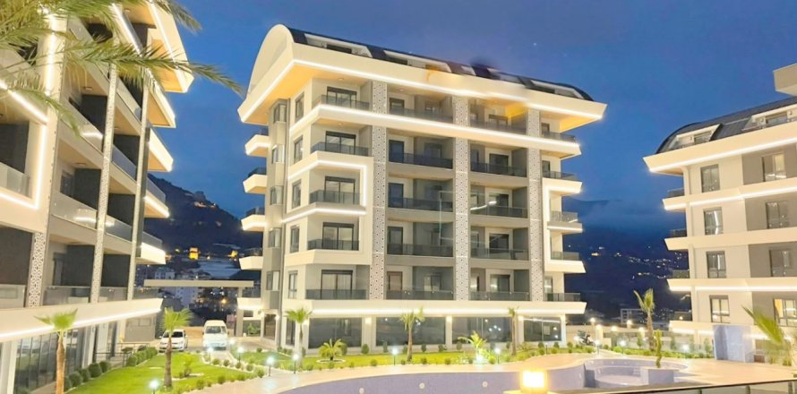 1+1 Lägenhet  i Oba, Antalya, Turkiet Nr. 137193