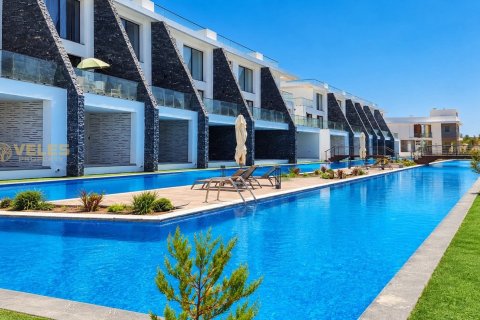Apartment for sale  in Long Beach, Iskele, Northern Cyprus, 1 bedroom, 123m2, No. 238215 – photo 2