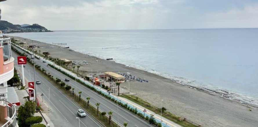 2+1 Lejlighed i Mahmutlar, Antalya, Tyrkiet Nr. 238831