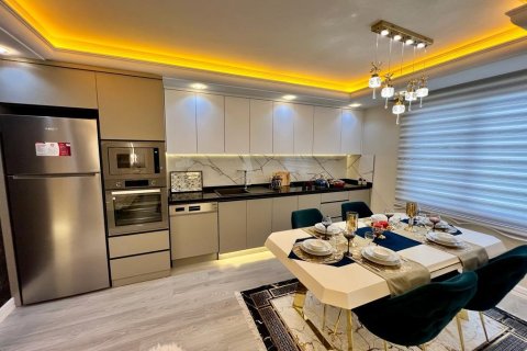 2+1 Lejlighed i Mahmutlar, Antalya, Tyrkiet Nr. 238831 - 13