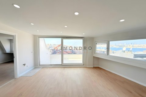 Apartment for sale in Üsküdar, Istanbul, Turkey, 4 bedrooms, 210m2, No. 238223 – photo 2