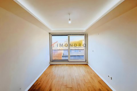 Apartment for sale in Üsküdar, Istanbul, Turkey, 4 bedrooms, 210m2, No. 238223 – photo 4