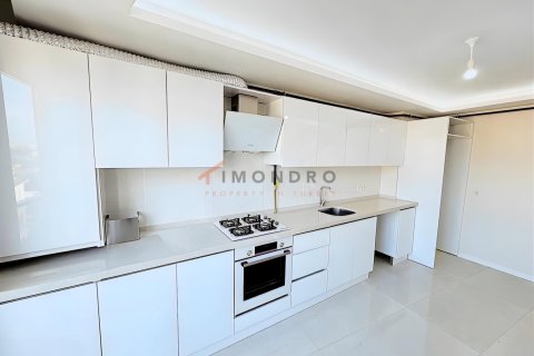Apartment for sale in Üsküdar, Istanbul, Turkey, 4 bedrooms, 210m2, No. 238223 – photo 14