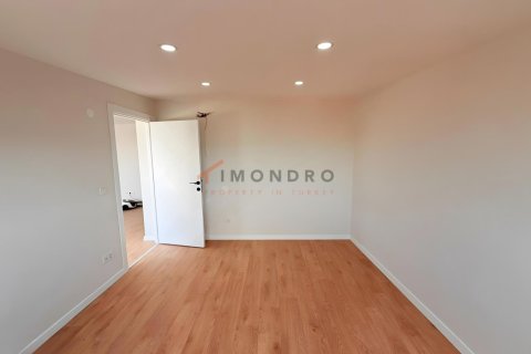 Apartment for sale in Üsküdar, Istanbul, Turkey, 4 bedrooms, 210m2, No. 238223 – photo 5