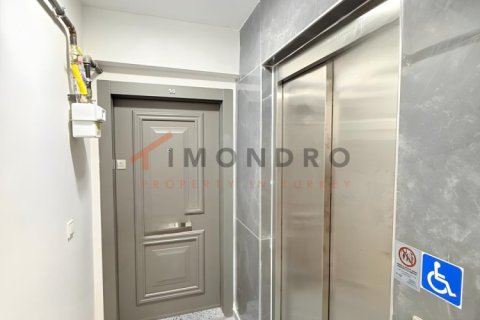 Apartment for sale in Üsküdar, Istanbul, Turkey, 4 bedrooms, 210m2, No. 238223 – photo 23