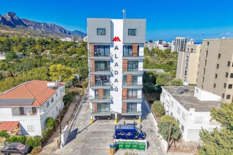 Penthouse for sale in Girne, Northern Cyprus, 1 bedroom, 65m2, No. 214140 – photo 6