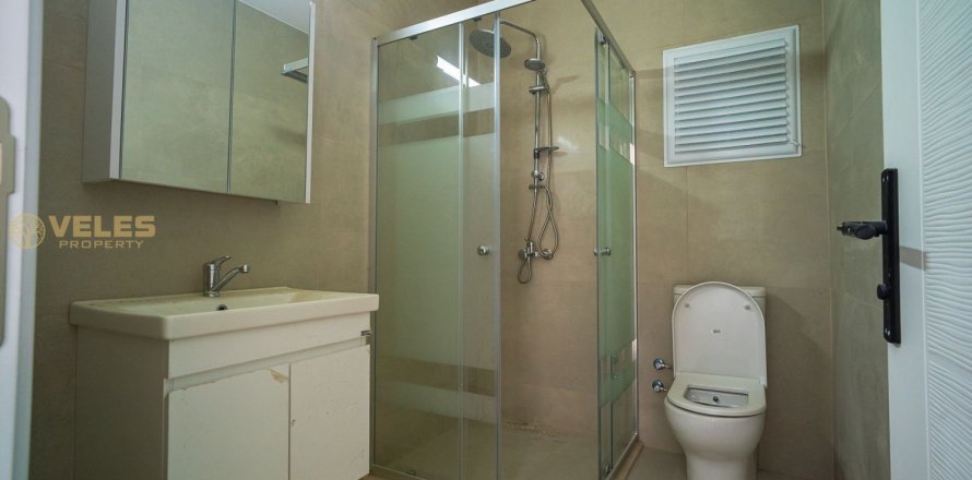 1+1 Penthouse in Girne, Northern Cyprus No. 214140