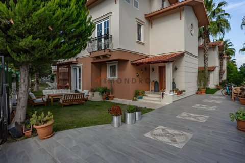 4+1 Villa in Antalya, Türkei Nr. 238390 - 4