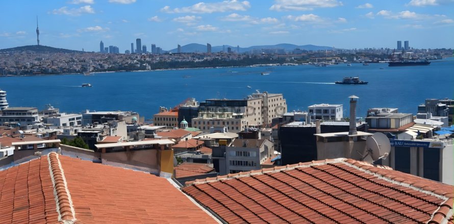 Daire  3+1  Beyoğlu, İstanbul, Türkiye №238894