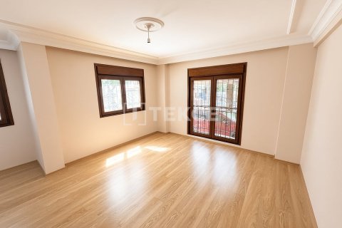 Villa 6+2 İstanbul, Türkiye №238248 - 11