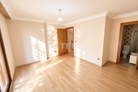 Villa 6+2 İstanbul, Türkiye №238248 - 21