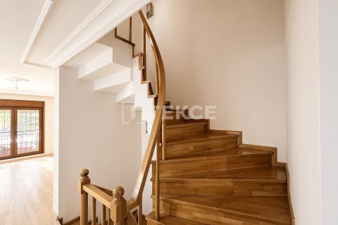 Villa 6+2 İstanbul, Türkiye №238248 - 15