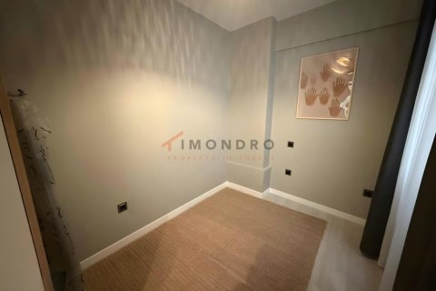 2+1 Wohnung in Besiktas, Istanbul, Türkei Nr. 238693 - 13