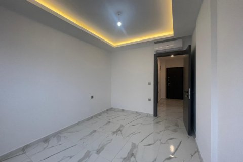 2+1 Lejlighed i Mahmutlar, Antalya, Tyrkiet Nr. 238675 - 11