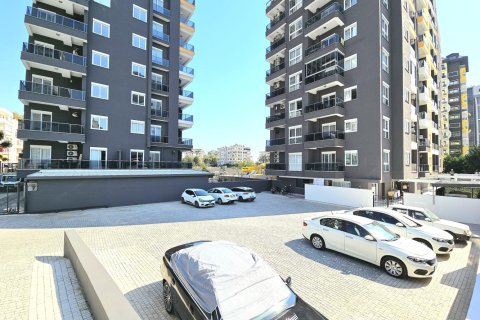 2+1 Lejlighed i Mahmutlar, Antalya, Tyrkiet Nr. 238675 - 22
