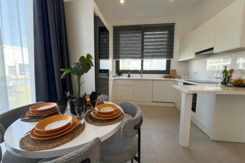 Продажа квартиры в Гирне, Северный Кипр 3 комн., 90м2, №238652 – фото 7