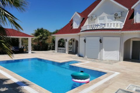 Villa i Alanya, Antalya, Tyrkia Nr. 238385 - 2