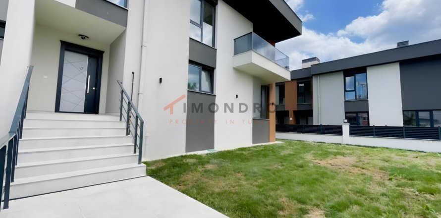 4+1 Villa  i Silivri, Istanbul, Tyrkiet Nr. 238813