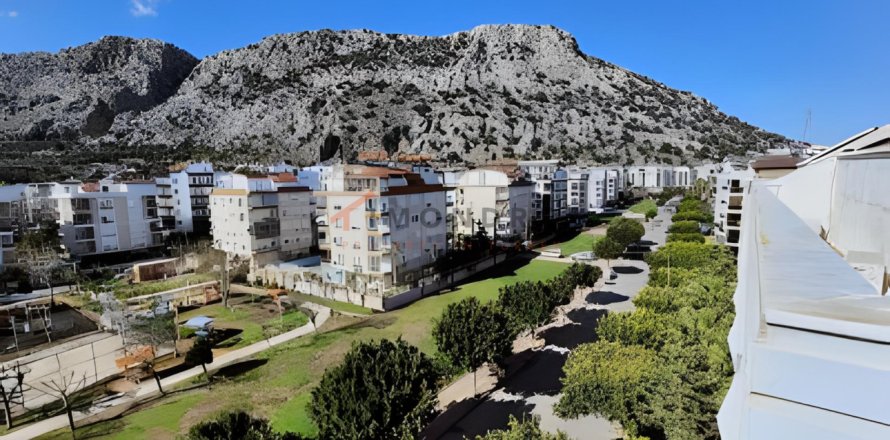 3+1 Apartment in Konyaalti, Antalya, Turkey No. 238478