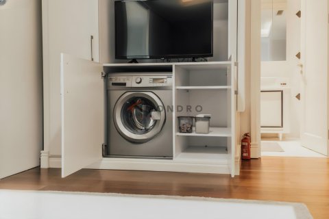 Продажа квартиры в Бейоглу, Стамбуле, Турция 1+1, 54м2, №238740 – фото 9