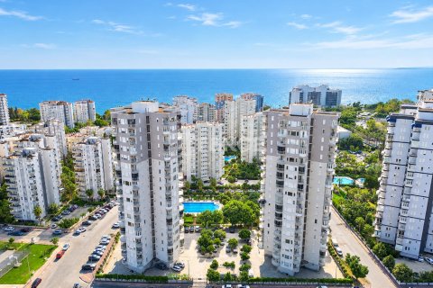 2+1 Apartment  in Antalya, Turkey No. 238130