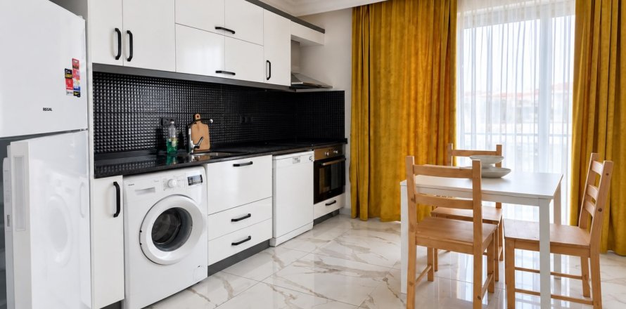 Daire  1+0  Avsallar, Antalya, Türkiye №238413