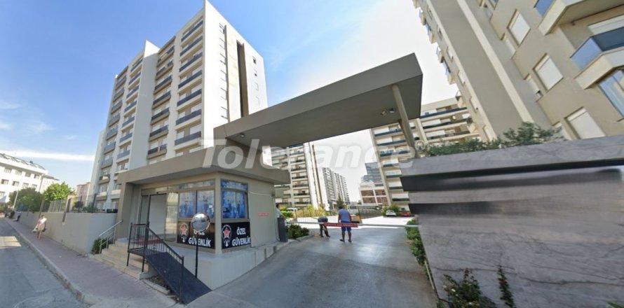2+1 Lägenhet i Kepez, Canakkale, Turkiet Nr. 238380