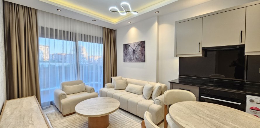 1+1 Apartment in Mahmutlar, Antalya, Turkey No. 238217