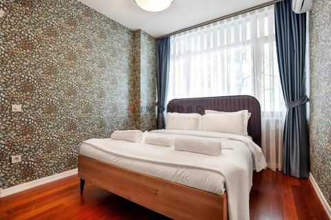 3+1 Lejlighed  i Beyoglu, Istanbul, Tyrkiet Nr. 238812 - 18